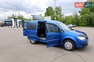 Минивэн Volkswagen Caddy 2005 в Киеве