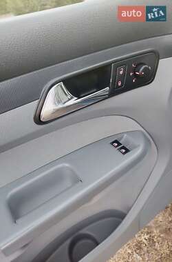 Мінівен Volkswagen Caddy 2008 в 
