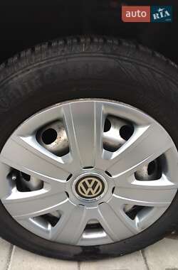 Грузовой фургон Volkswagen Caddy 2012 в 