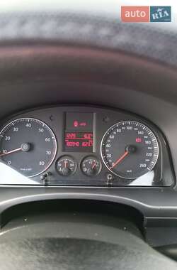Минивэн Volkswagen Caddy 2009 в 