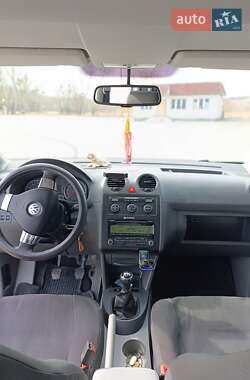 Минивэн Volkswagen Caddy 2009 в 
