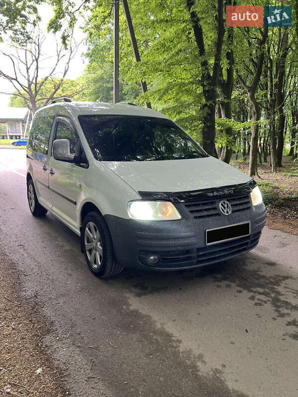 Volkswagen Caddy 2005