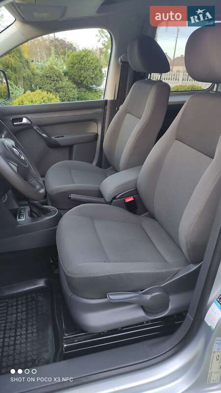 Минивэн Volkswagen Caddy 2014 в Дубно