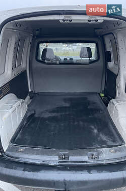 Грузовой фургон Volkswagen Caddy 2013 в 