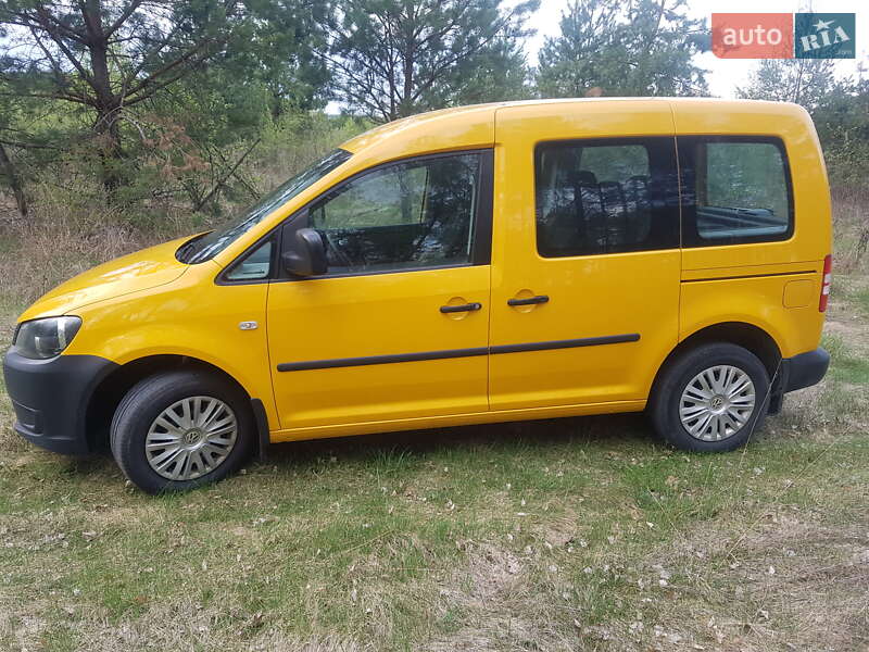 Мінівен Volkswagen Caddy 2014 в Житомирі