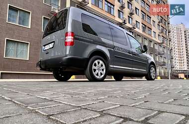 Мінівен Volkswagen Caddy 2011 в 