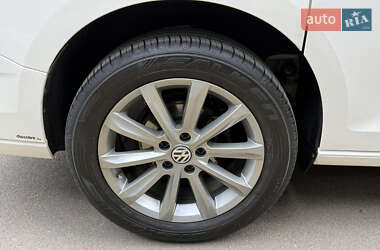 Минивэн Volkswagen Caddy 2022 в 