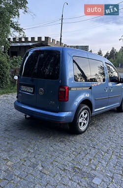 Грузопассажирский фургон Volkswagen Caddy 2015 в 