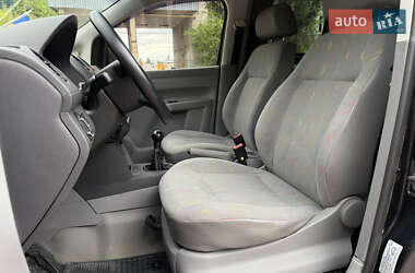 Минивэн Volkswagen Caddy 2005 в 