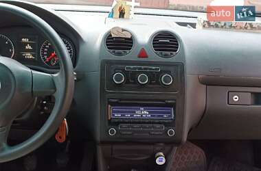 Минивэн Volkswagen Caddy 2011 в 