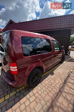 Минивэн Volkswagen Caddy 2010 в 