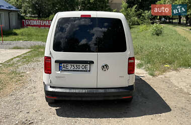 Грузовой фургон Volkswagen Caddy 2016 в 