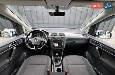 Мінівен Volkswagen Caddy 2016 в 