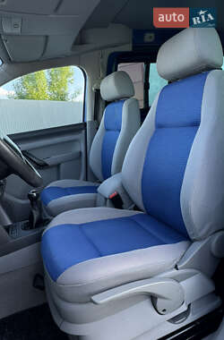 Мінівен Volkswagen Caddy 2005 в 