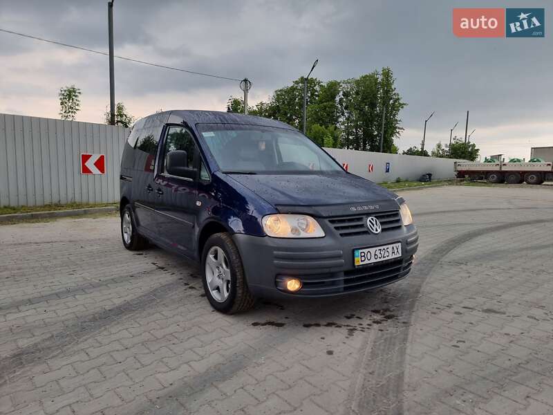 Минивэн Volkswagen Caddy 2009 в 