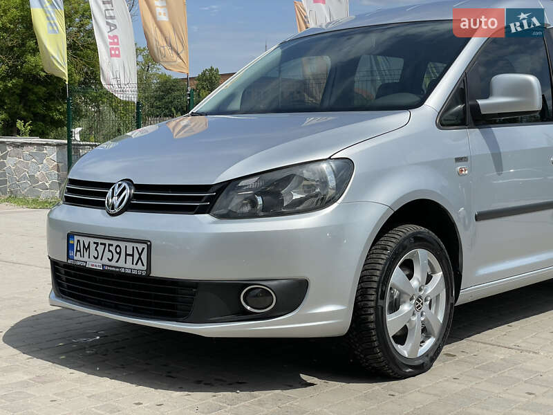 Минивэн Volkswagen Caddy 2015 в Бердичеве