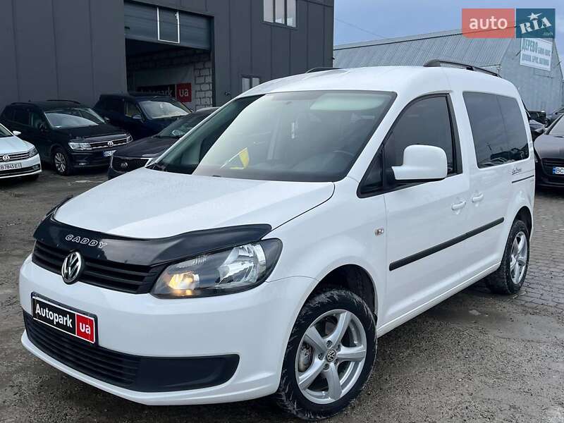 Мінівен Volkswagen Caddy 2015 в Львові