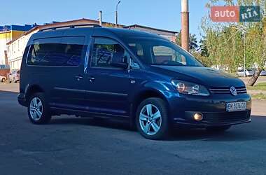 Мінівен Volkswagen Caddy 2011 в Сарнах