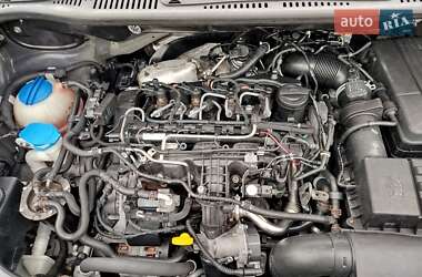 Минивэн Volkswagen Caddy 2013 в 