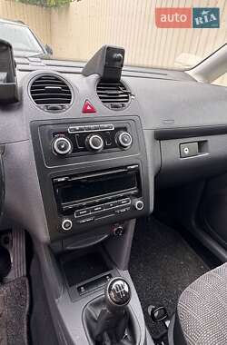 Минивэн Volkswagen Caddy 2014 в 