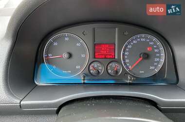 Минивэн Volkswagen Caddy 2010 в 
