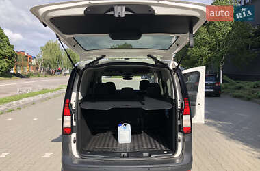 Минивэн Volkswagen Caddy 2021 в 