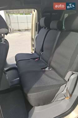 Минивэн Volkswagen Caddy 2009 в 