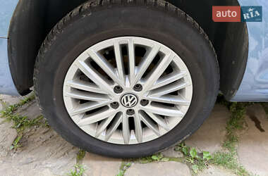 Минивэн Volkswagen Caddy 2015 в 