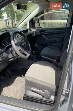 Грузовой фургон Volkswagen Caddy 2016 в 