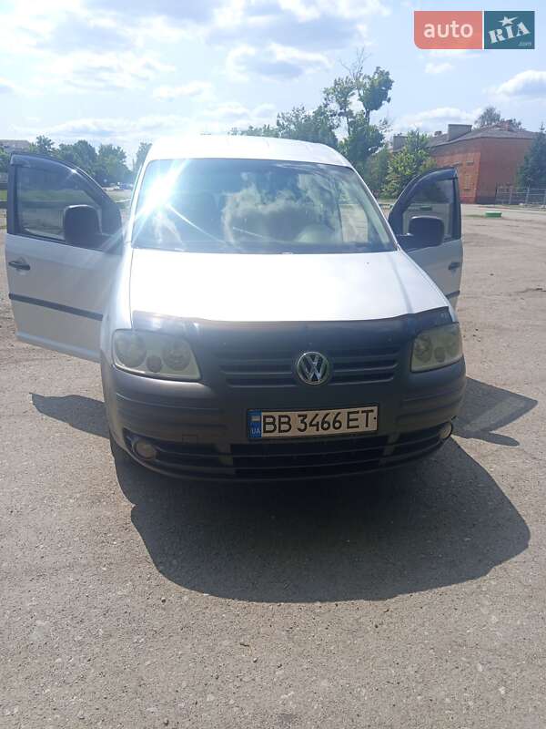 Мінівен Volkswagen Caddy 2008 в Чугуєві