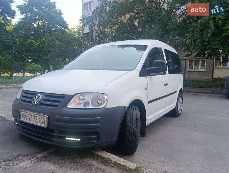Минивэн Volkswagen Caddy 2004 в 