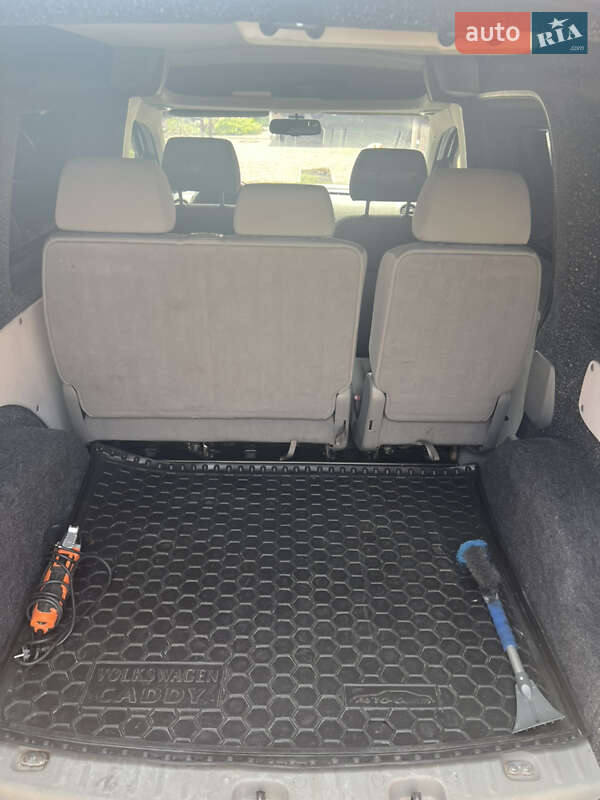 Минивэн Volkswagen Caddy 2008 в Костополе