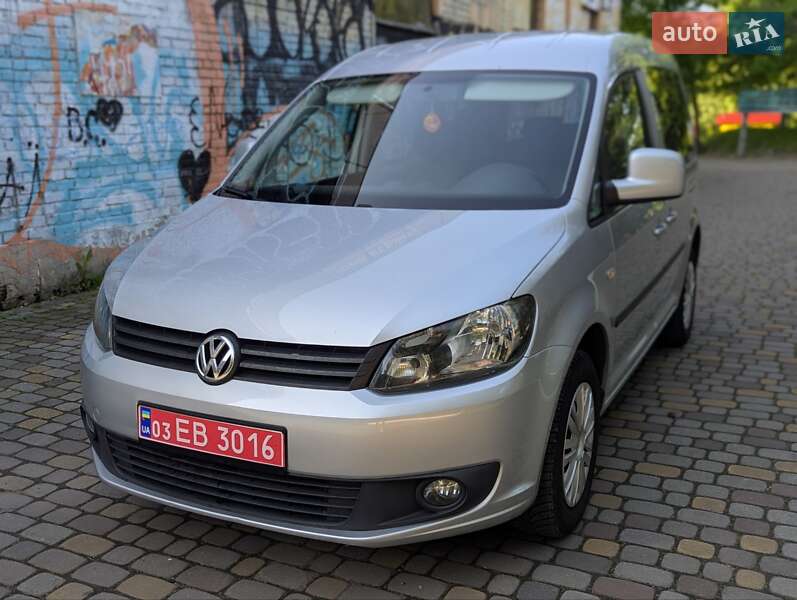 Мінівен Volkswagen Caddy 2014 в Луцьку