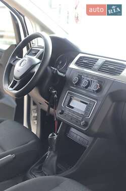 Минивэн Volkswagen Caddy 2016 в 