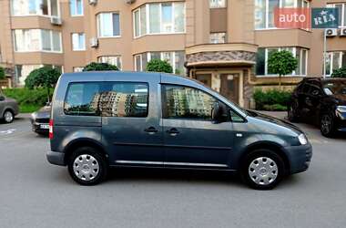 Минивэн Volkswagen Caddy 2010 в 