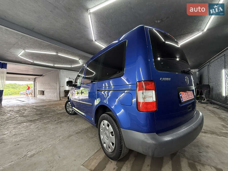 Минивэн Volkswagen Caddy 2006 в Кременце