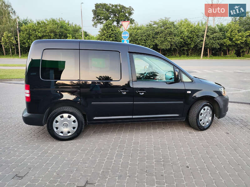 Мінівен Volkswagen Caddy 2012 в Бердичеві