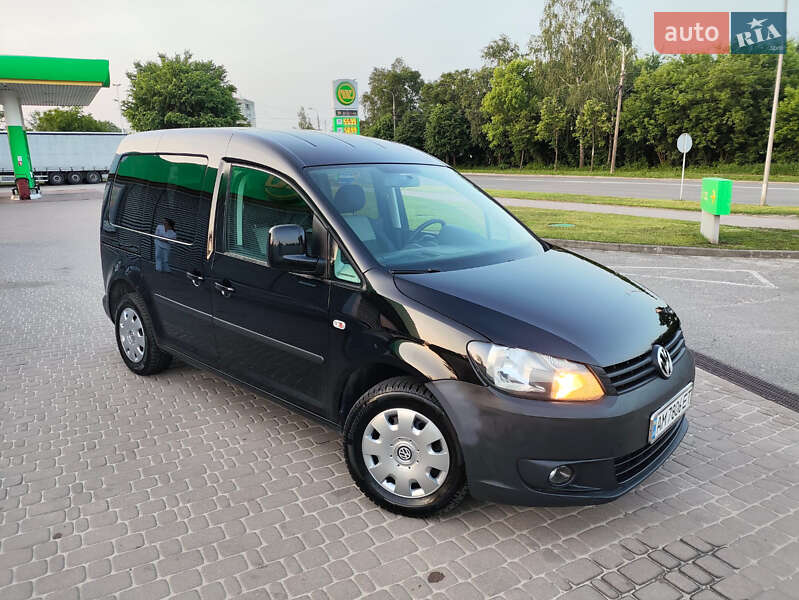 Мінівен Volkswagen Caddy 2012 в Бердичеві