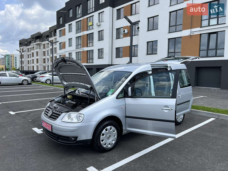 Мінівен Volkswagen Caddy 2008 в Рівному