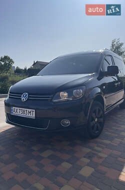 Минивэн Volkswagen Caddy 2012 в 