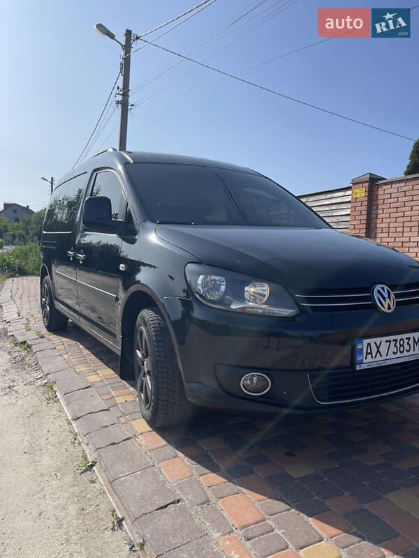 Минивэн Volkswagen Caddy 2012 в Харькове