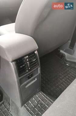 Минивэн Volkswagen Caddy 2011 в 