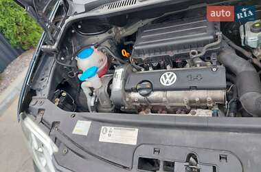 Минивэн Volkswagen Caddy 2010 в 
