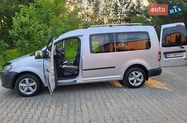 Минивэн Volkswagen Caddy 2011 в 