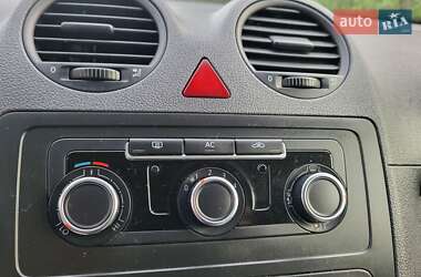 Минивэн Volkswagen Caddy 2011 в 