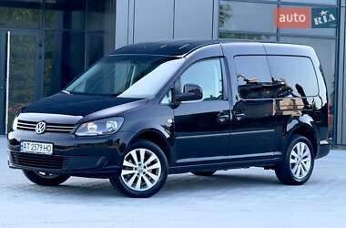 Минивэн Volkswagen Caddy 2014 в Черновцах