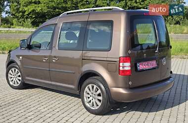 Минивэн Volkswagen Caddy 2015 в 