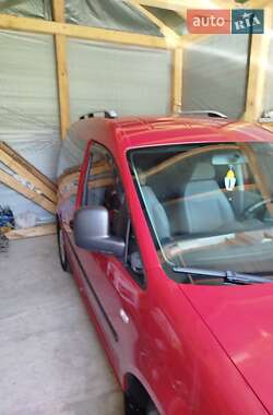 Минивэн Volkswagen Caddy 2004 в Калуше