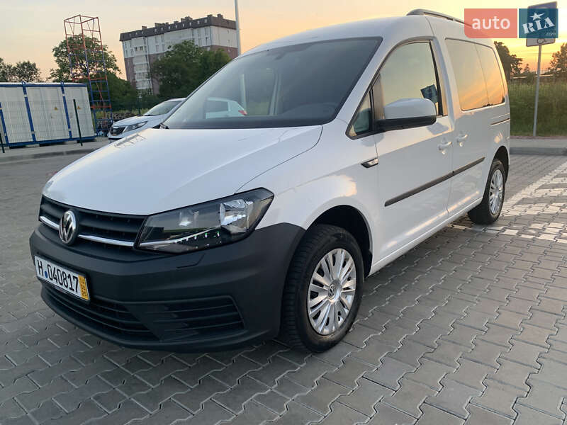 Минивэн Volkswagen Caddy 2018 в 