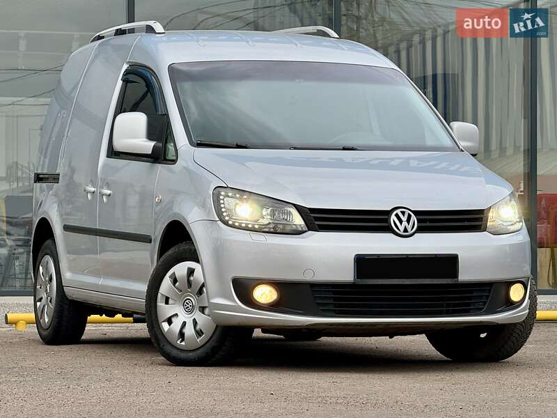 Грузовой фургон Volkswagen Caddy 2016 в Одессе